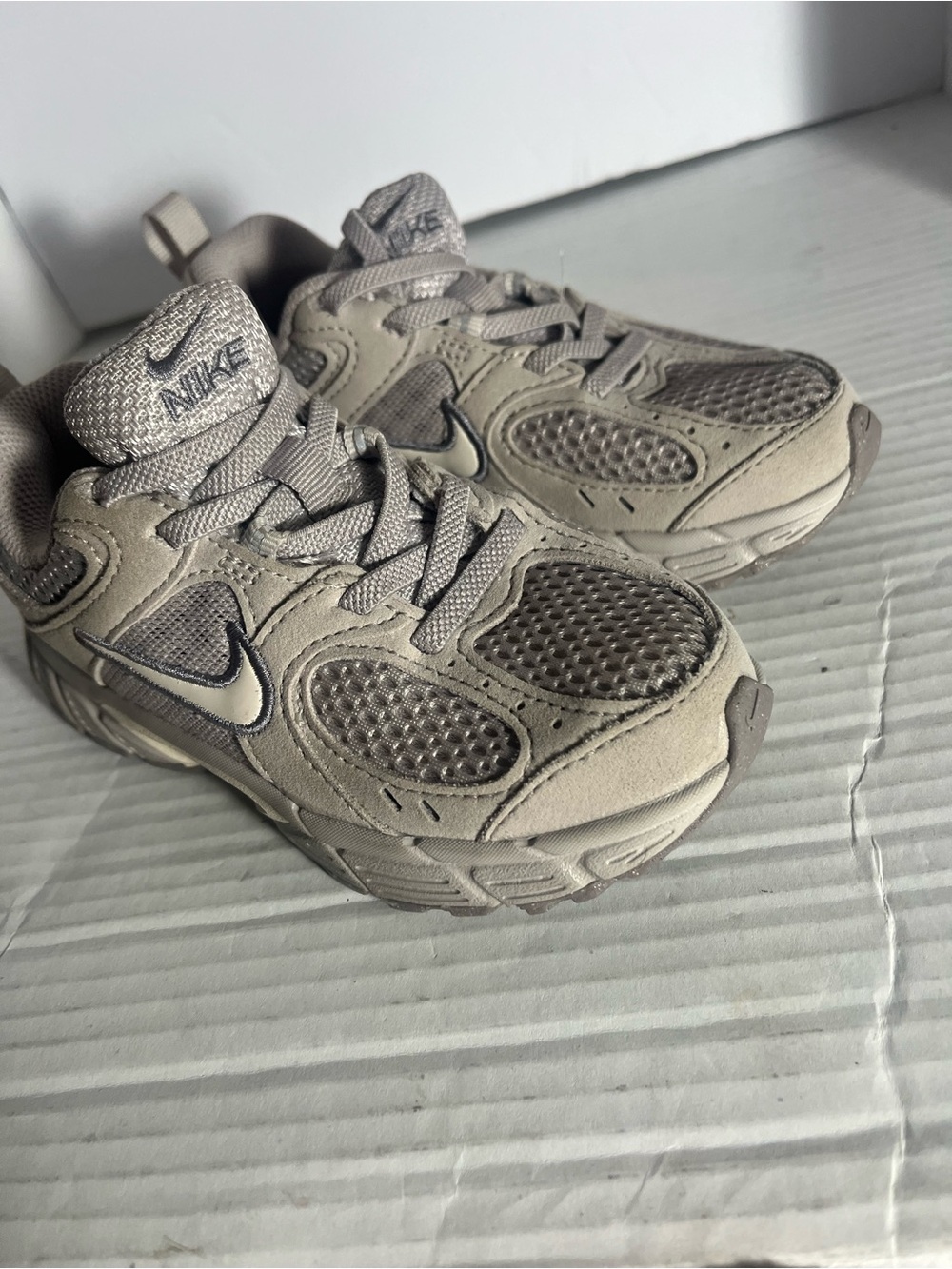 Nike size 11 children good condition
